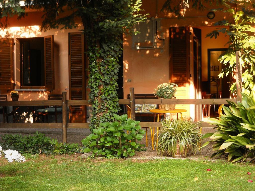 B&B Il Cortile Malpensa カゾラーテ・センピオーネ 部屋 写真